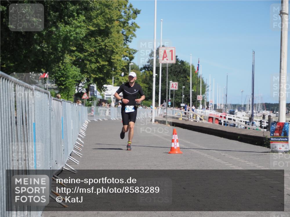 17.08.2025 - KN Förde Triathlon 2025 KatJ http://msf.ph/oto/8583289 17.08.2025 13:21:31 Laufen 398 meine-sportfotos.de