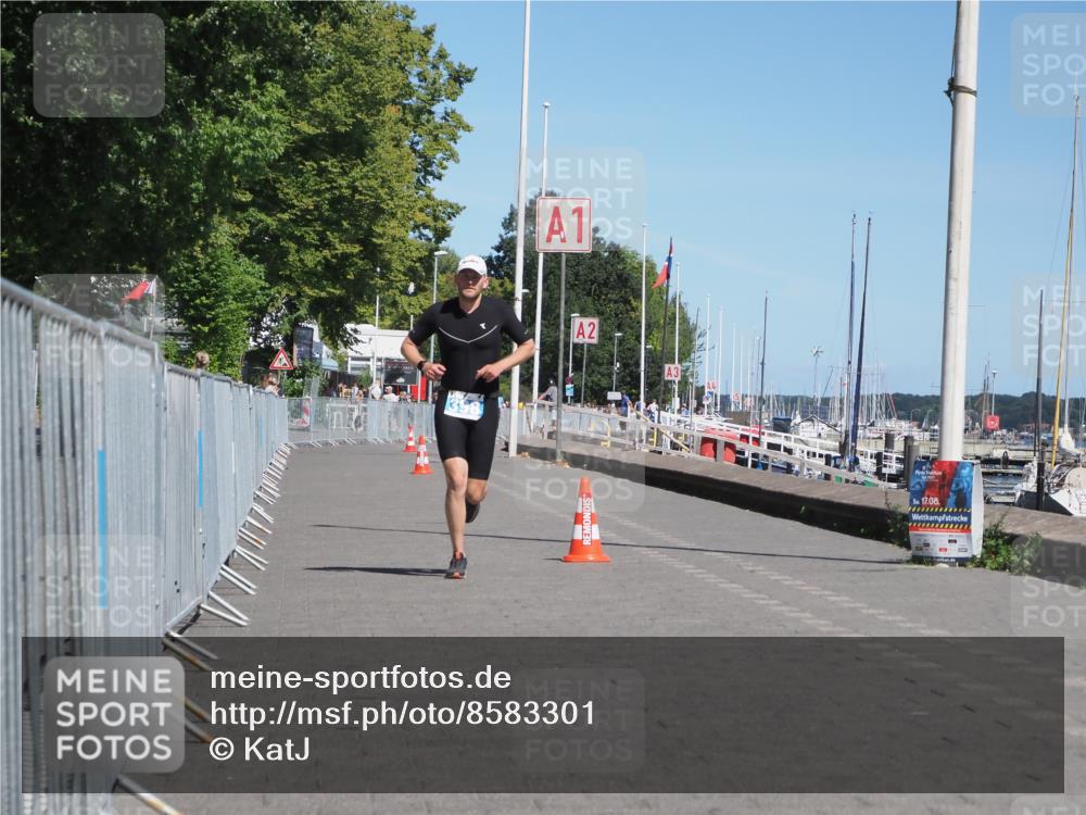 17.08.2025 - KN Förde Triathlon 2025 KatJ http://msf.ph/oto/8583301 17.08.2025 13:21:32 Laufen 398 meine-sportfotos.de