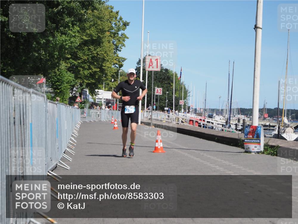17.08.2025 - KN Förde Triathlon 2025 KatJ http://msf.ph/oto/8583303 17.08.2025 13:21:32 Laufen 398 meine-sportfotos.de