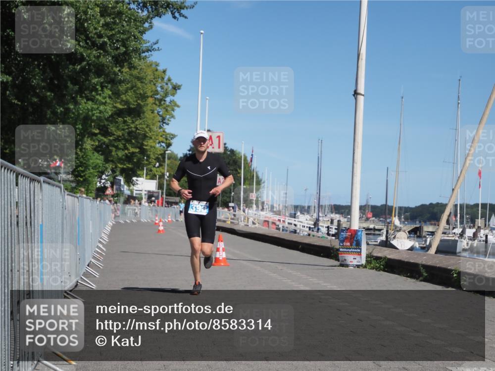 17.08.2025 - KN Förde Triathlon 2025 KatJ http://msf.ph/oto/8583314 17.08.2025 13:21:33 Laufen 398 meine-sportfotos.de