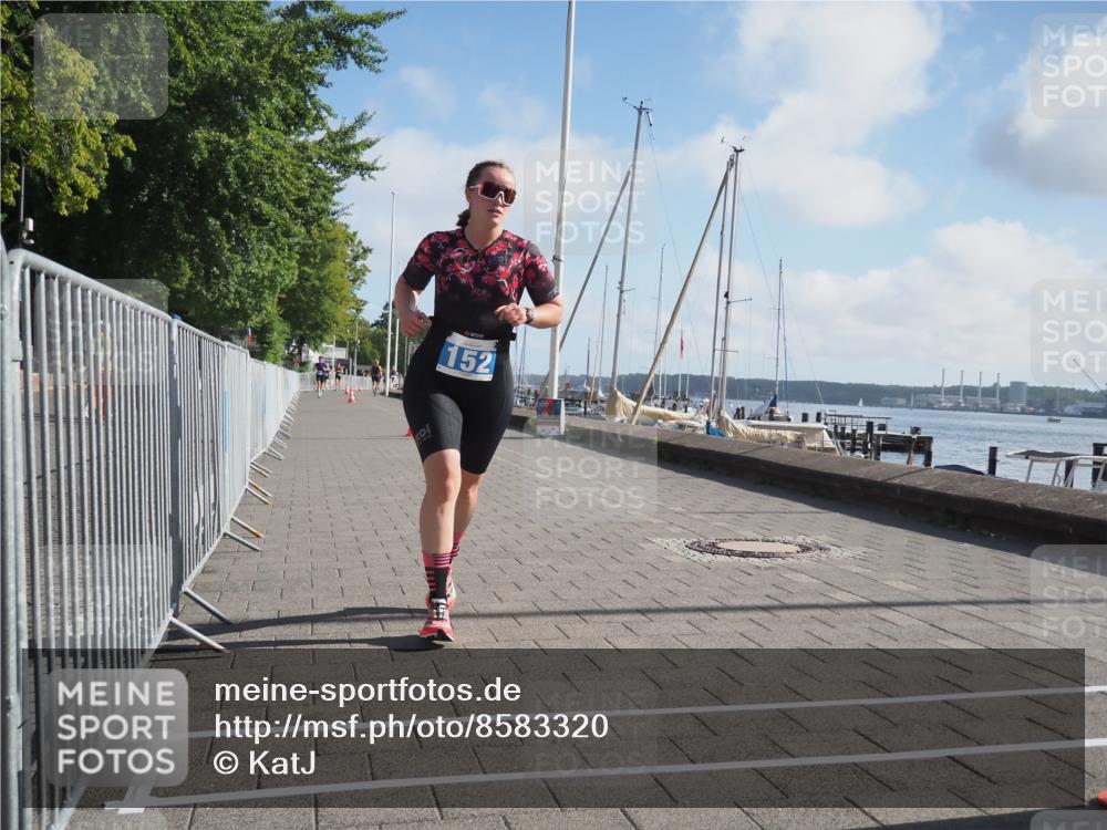 17.08.2025 - KN Förde Triathlon 2025 KatJ http://msf.ph/oto/8583320 17.08.2025 10:06:03 Laufen 152 meine-sportfotos.de