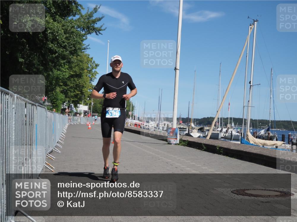 17.08.2025 - KN Förde Triathlon 2025 KatJ http://msf.ph/oto/8583337 17.08.2025 13:21:34 Laufen 398 meine-sportfotos.de