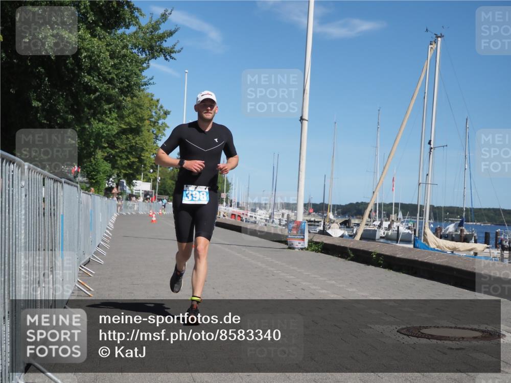 17.08.2025 - KN Förde Triathlon 2025 KatJ http://msf.ph/oto/8583340 17.08.2025 13:21:35 Laufen 398 meine-sportfotos.de