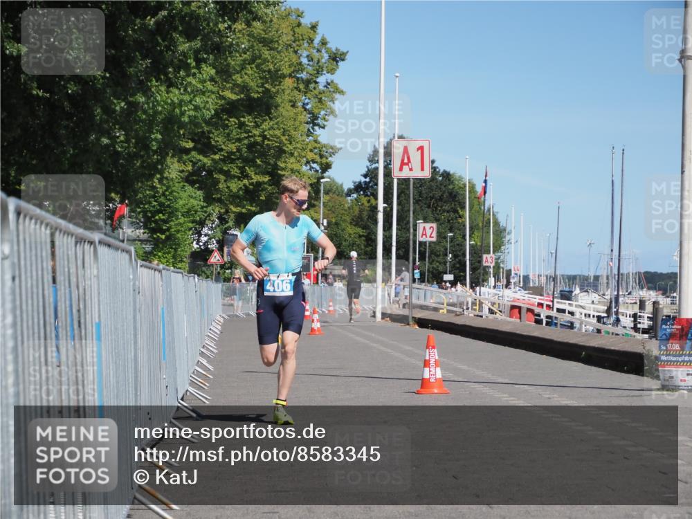 17.08.2025 - KN Förde Triathlon 2025 KatJ http://msf.ph/oto/8583345 17.08.2025 13:21:53 Laufen 406 meine-sportfotos.de