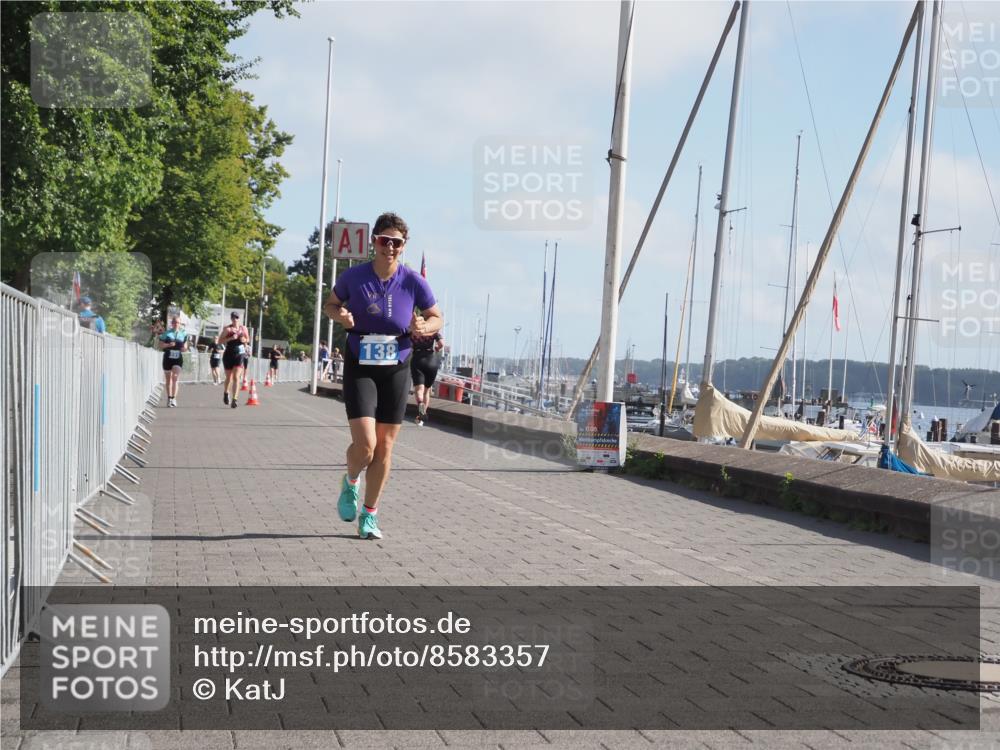 17.08.2025 - KN Förde Triathlon 2025 KatJ http://msf.ph/oto/8583357 17.08.2025 10:06:16 Laufen 138 meine-sportfotos.de