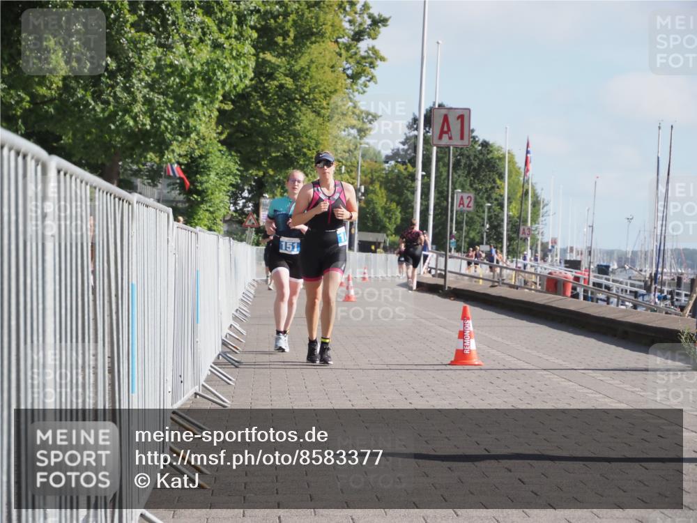 17.08.2025 - KN Förde Triathlon 2025 KatJ http://msf.ph/oto/8583377 17.08.2025 10:06:24 Laufen 146, 151 meine-sportfotos.de