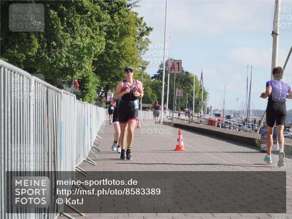 17.08.2025 - KN Förde Triathlon 2025 KatJ http://msf.ph/oto/8583389 17.08.2025 10:06:25 Laufen 146, 151 meine-sportfotos.de