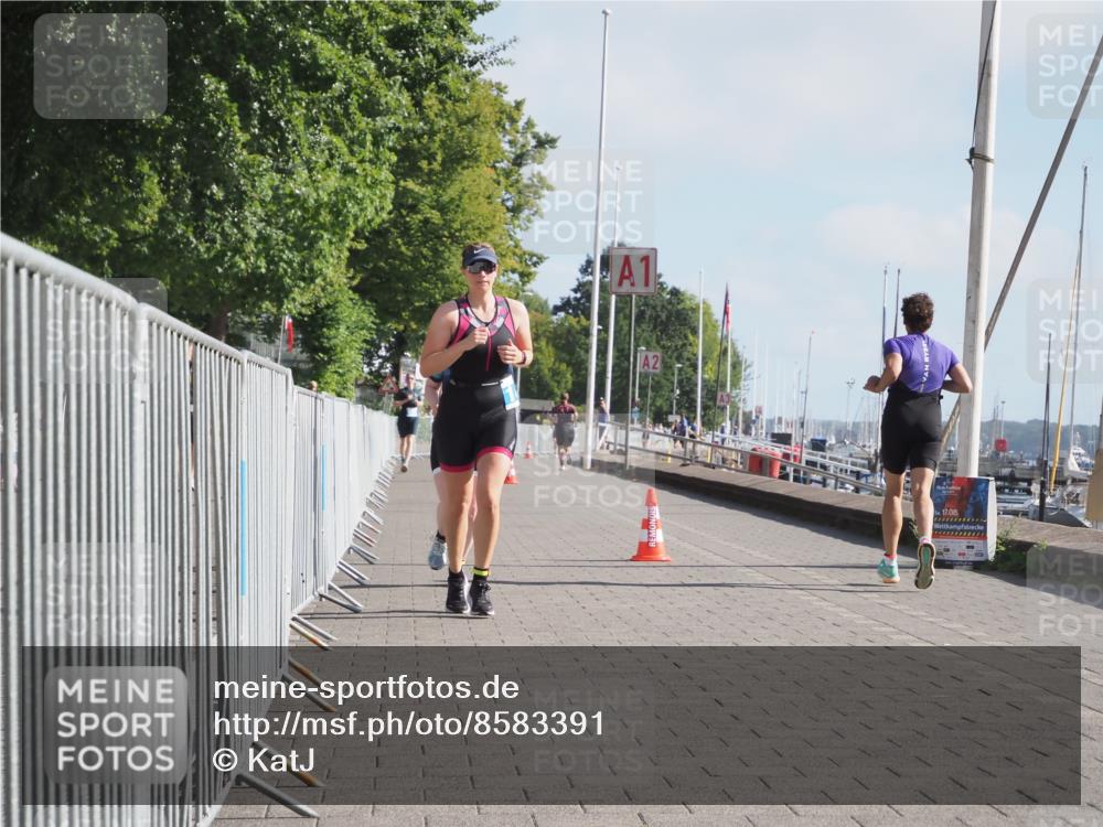 17.08.2025 - KN Förde Triathlon 2025 KatJ http://msf.ph/oto/8583391 17.08.2025 10:06:26 Laufen 146, 151 meine-sportfotos.de