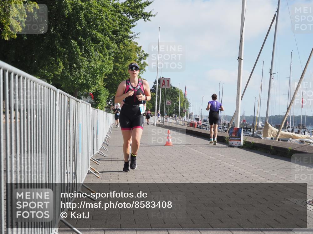 17.08.2025 - KN Förde Triathlon 2025 KatJ http://msf.ph/oto/8583408 17.08.2025 10:06:27 Laufen 105, 146, 151 meine-sportfotos.de