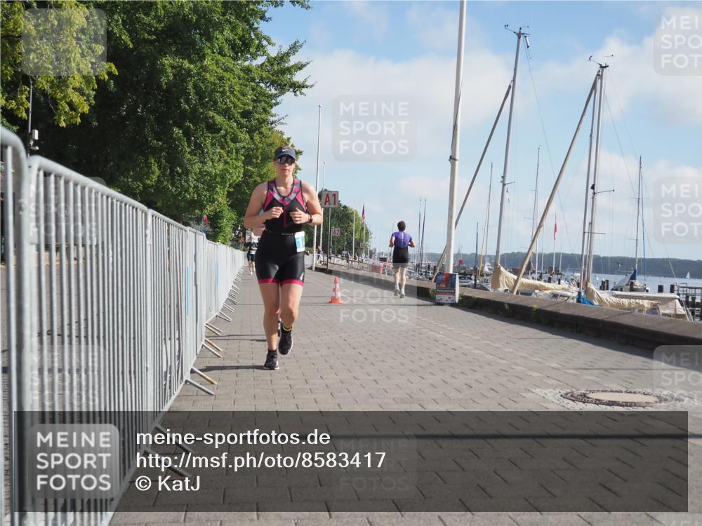 17.08.2025 - KN Förde Triathlon 2025 KatJ http://msf.ph/oto/8583417 17.08.2025 10:06:28 Laufen 105, 146, 151 meine-sportfotos.de
