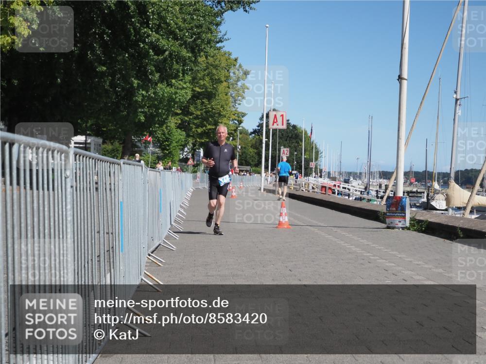 17.08.2025 - KN Förde Triathlon 2025 KatJ http://msf.ph/oto/8583420 17.08.2025 12:38:46 Laufen 344 meine-sportfotos.de