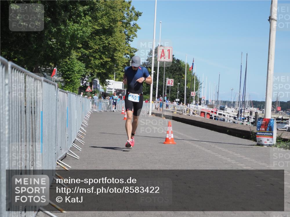 17.08.2025 - KN Förde Triathlon 2025 KatJ http://msf.ph/oto/8583422 17.08.2025 13:23:26 Laufen 409 meine-sportfotos.de