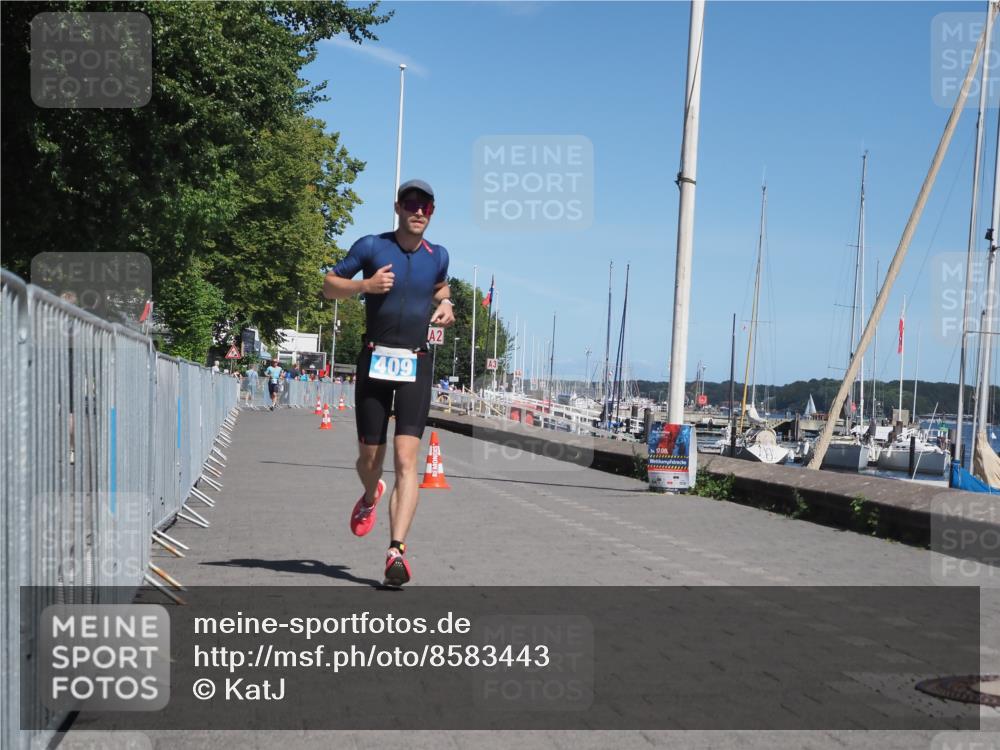 17.08.2025 - KN Förde Triathlon 2025 KatJ http://msf.ph/oto/8583443 17.08.2025 13:23:28 Laufen 409 meine-sportfotos.de