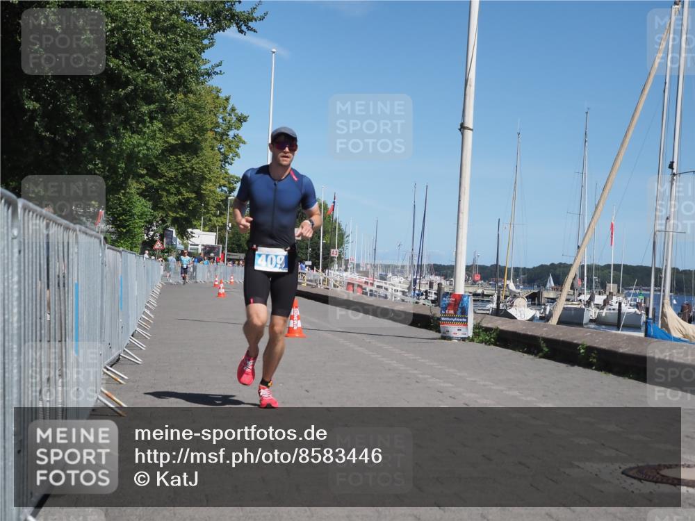 17.08.2025 - KN Förde Triathlon 2025 KatJ http://msf.ph/oto/8583446 17.08.2025 13:23:28 Laufen 409 meine-sportfotos.de