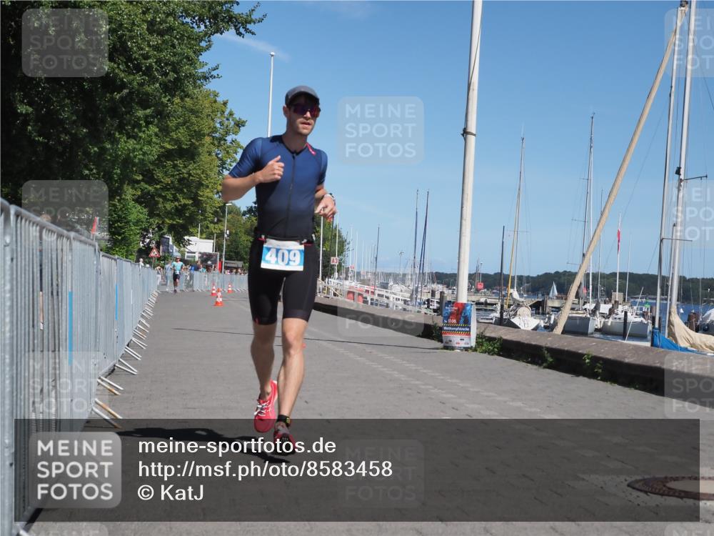 17.08.2025 - KN Förde Triathlon 2025 KatJ http://msf.ph/oto/8583458 17.08.2025 13:23:29 Laufen 409 meine-sportfotos.de