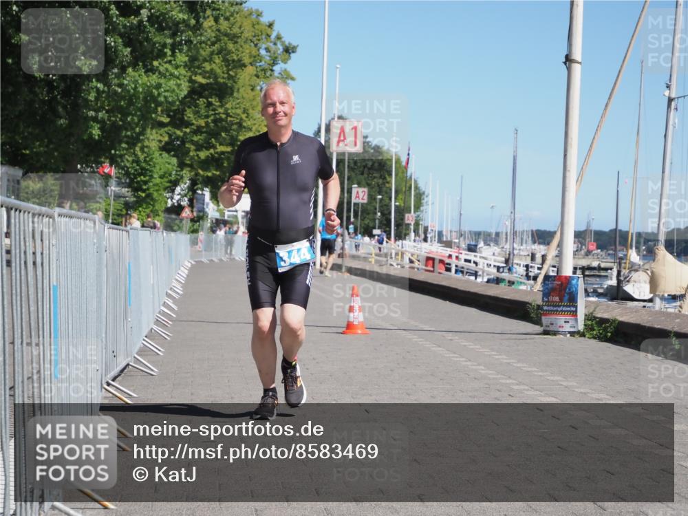 17.08.2025 - KN Förde Triathlon 2025 KatJ http://msf.ph/oto/8583469 17.08.2025 12:38:49 Laufen 344 meine-sportfotos.de