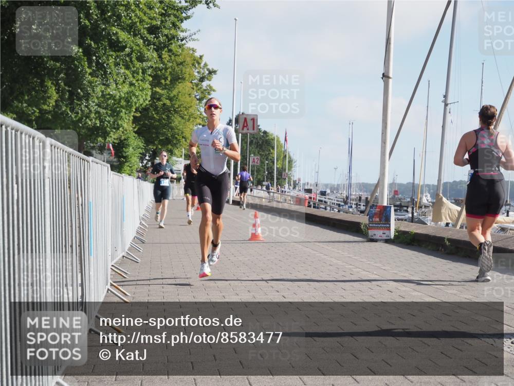 17.08.2025 - KN Förde Triathlon 2025 KatJ http://msf.ph/oto/8583477 17.08.2025 10:06:35 Laufen 105, 122, 166 meine-sportfotos.de