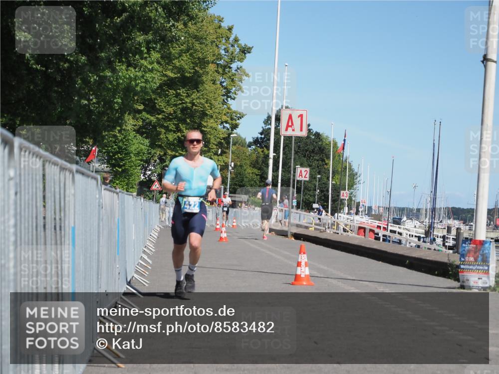 17.08.2025 - KN Förde Triathlon 2025 KatJ http://msf.ph/oto/8583482 17.08.2025 13:23:44 Laufen 422 meine-sportfotos.de