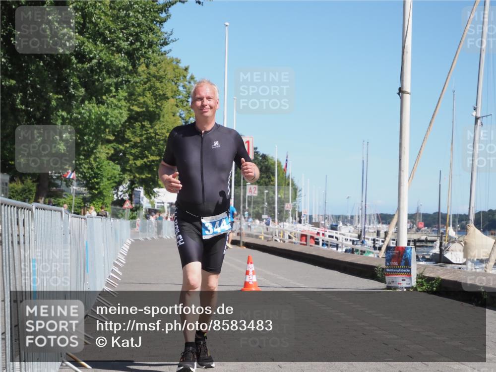 17.08.2025 - KN Förde Triathlon 2025 KatJ http://msf.ph/oto/8583483 17.08.2025 12:38:50 Laufen 344 meine-sportfotos.de