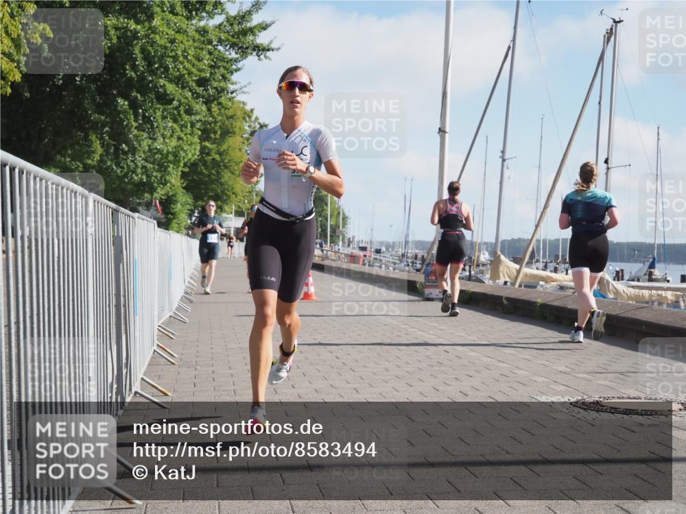 17.08.2025 - KN Förde Triathlon 2025 KatJ http://msf.ph/oto/8583494 17.08.2025 10:06:36 Laufen 105, 122, 166 meine-sportfotos.de