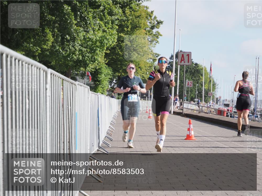 17.08.2025 - KN Förde Triathlon 2025 KatJ http://msf.ph/oto/8583503 17.08.2025 10:06:38 Laufen 105, 122, 166 meine-sportfotos.de