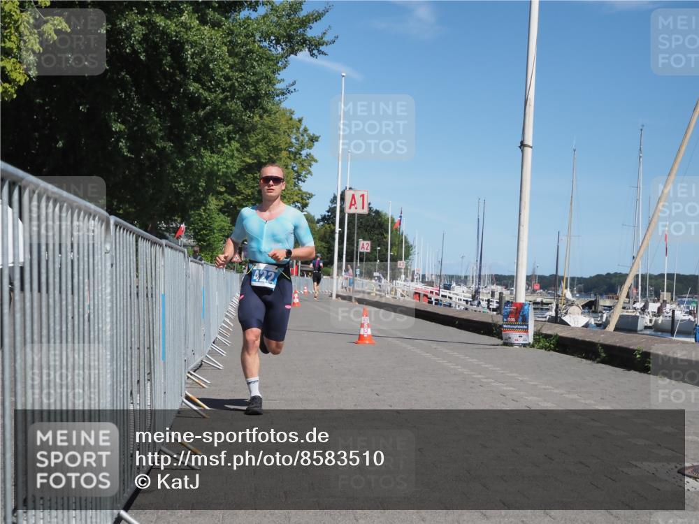 17.08.2025 - KN Förde Triathlon 2025 KatJ http://msf.ph/oto/8583510 17.08.2025 13:23:46 Laufen 422 meine-sportfotos.de