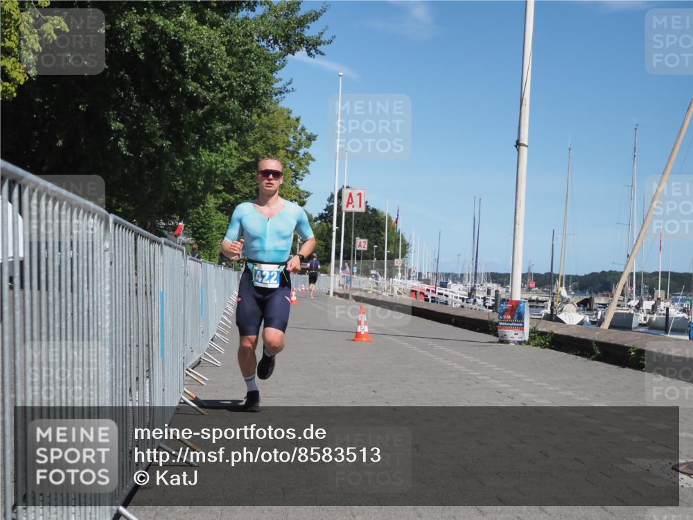 17.08.2025 - KN Förde Triathlon 2025 KatJ http://msf.ph/oto/8583513 17.08.2025 13:23:47 Laufen 422 meine-sportfotos.de