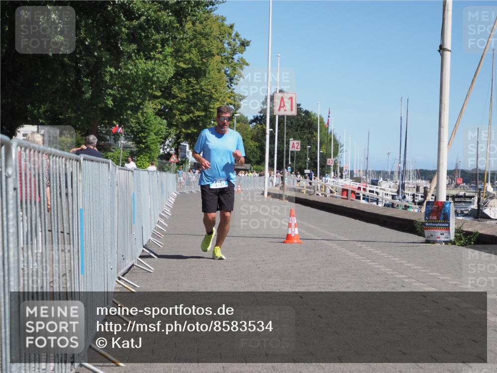 17.08.2025 - KN Förde Triathlon 2025 KatJ http://msf.ph/oto/8583534 17.08.2025 12:39:43 Laufen 365 meine-sportfotos.de