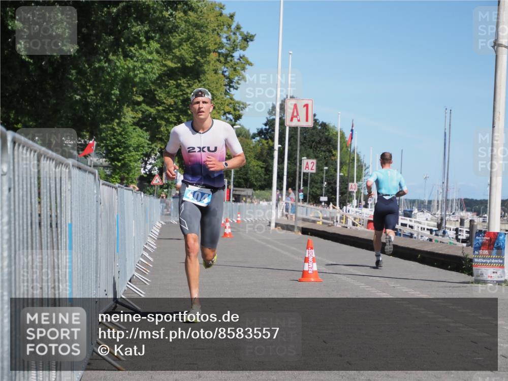 17.08.2025 - KN Förde Triathlon 2025 KatJ http://msf.ph/oto/8583557 17.08.2025 13:23:57 Laufen 404, 415 meine-sportfotos.de