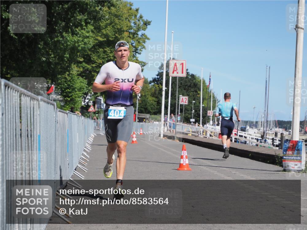 17.08.2025 - KN Förde Triathlon 2025 KatJ http://msf.ph/oto/8583564 17.08.2025 13:23:57 Laufen 404, 415 meine-sportfotos.de