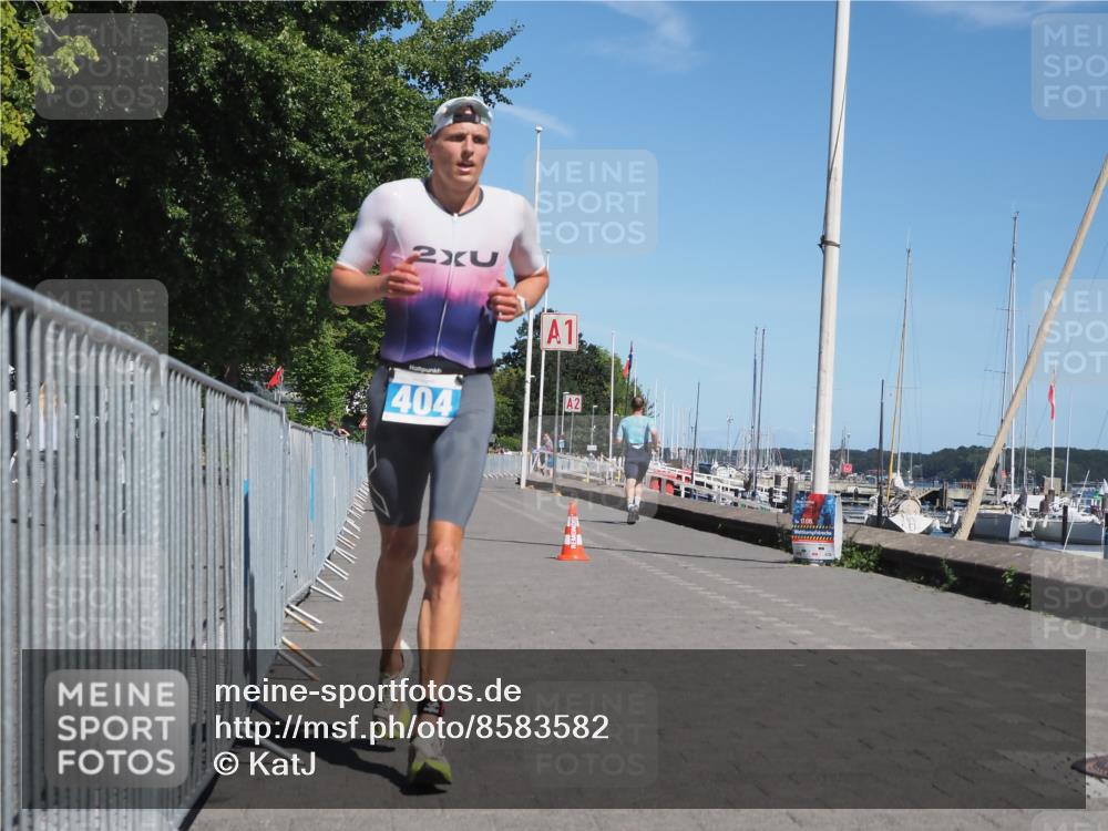 17.08.2025 - KN Förde Triathlon 2025 KatJ http://msf.ph/oto/8583582 17.08.2025 13:23:58 Laufen 404, 415 meine-sportfotos.de
