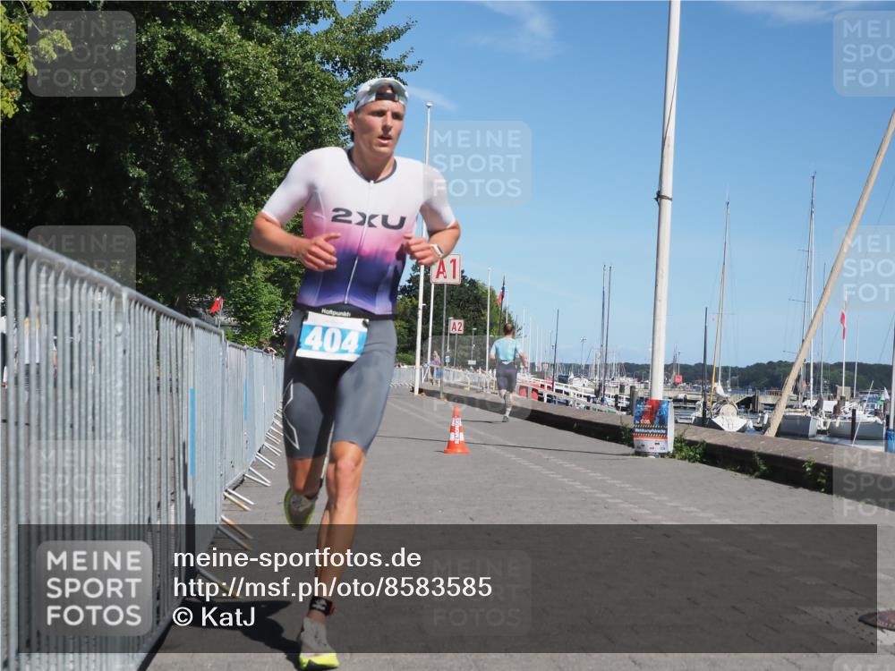 17.08.2025 - KN Förde Triathlon 2025 KatJ http://msf.ph/oto/8583585 17.08.2025 13:23:58 Laufen 404, 415 meine-sportfotos.de