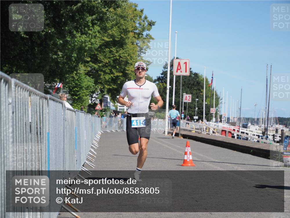 17.08.2025 - KN Förde Triathlon 2025 KatJ http://msf.ph/oto/8583605 17.08.2025 13:24:03 Laufen 415 meine-sportfotos.de