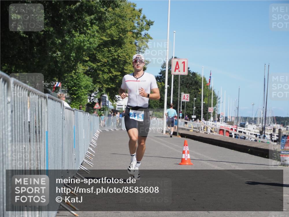 17.08.2025 - KN Förde Triathlon 2025 KatJ http://msf.ph/oto/8583608 17.08.2025 13:24:04 Laufen 415 meine-sportfotos.de