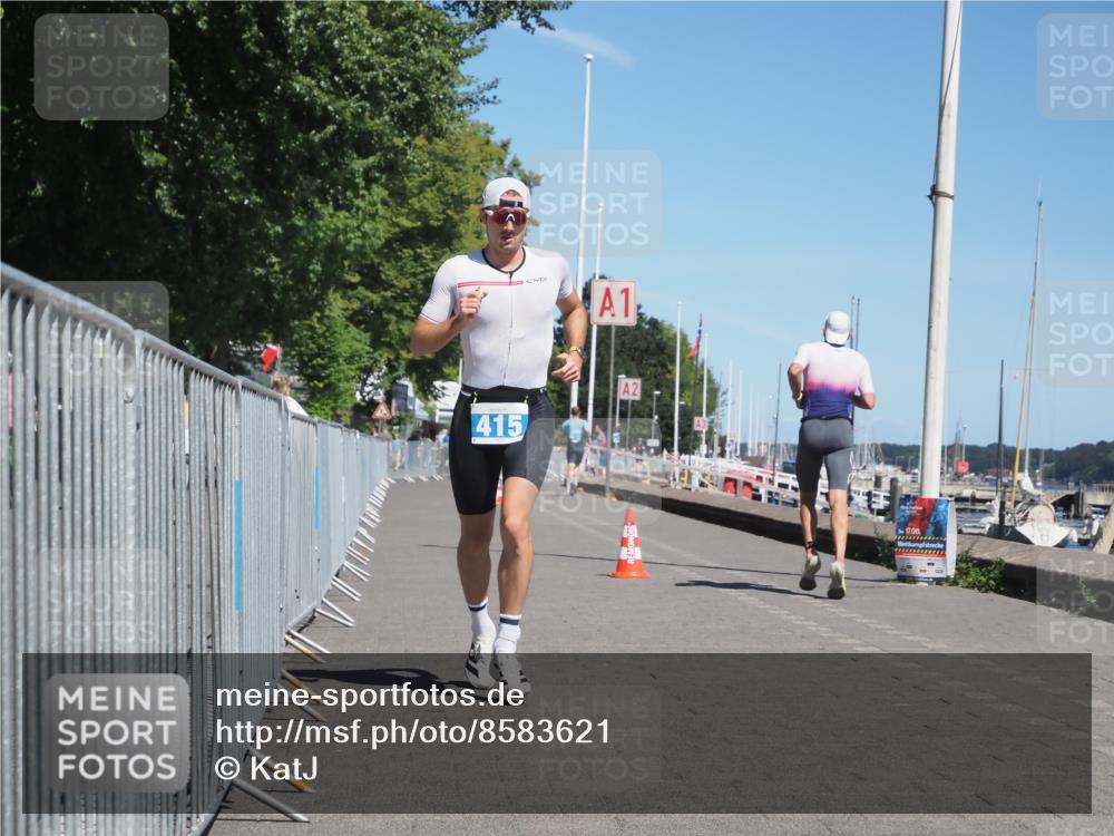 17.08.2025 - KN Förde Triathlon 2025 KatJ http://msf.ph/oto/8583621 17.08.2025 13:24:05 Laufen 415 meine-sportfotos.de