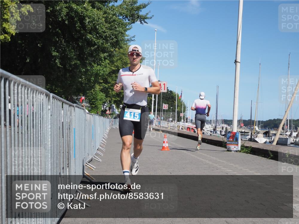 17.08.2025 - KN Förde Triathlon 2025 KatJ http://msf.ph/oto/8583631 17.08.2025 13:24:05 Laufen 415 meine-sportfotos.de