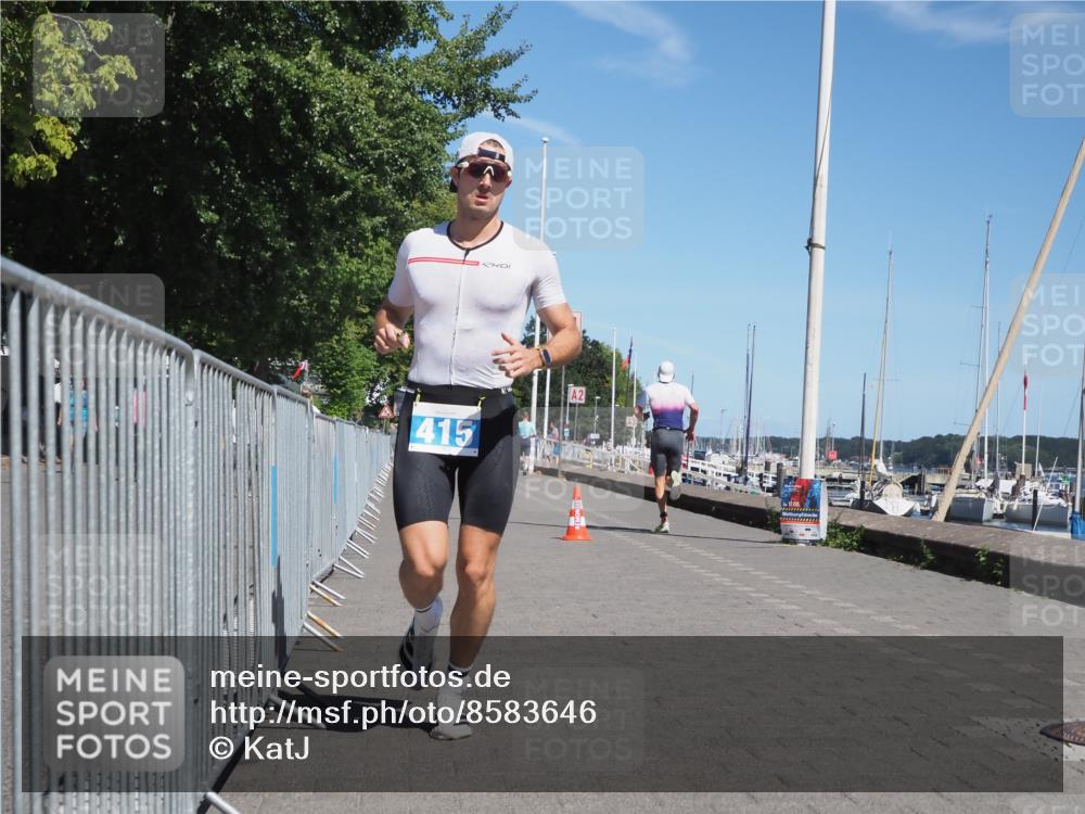17.08.2025 - KN Förde Triathlon 2025 KatJ http://msf.ph/oto/8583646 17.08.2025 13:24:06 Laufen 415 meine-sportfotos.de