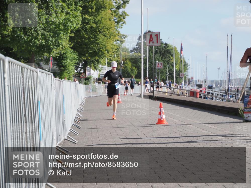 17.08.2025 - KN Förde Triathlon 2025 KatJ http://msf.ph/oto/8583650 17.08.2025 10:07:09 Laufen 150 meine-sportfotos.de