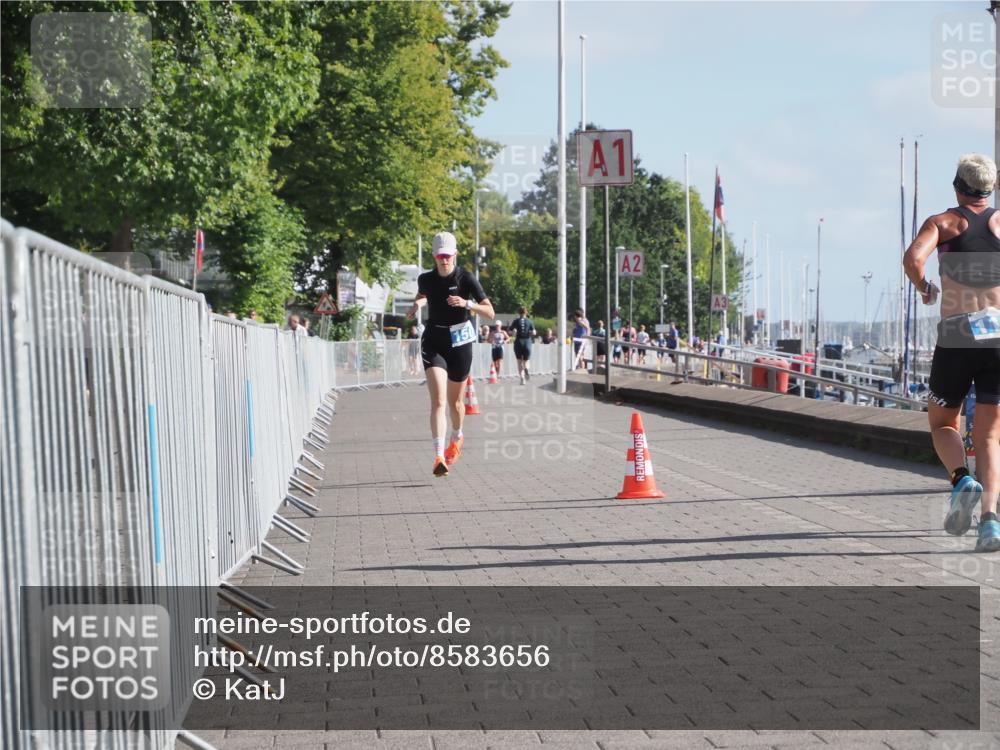 17.08.2025 - KN Förde Triathlon 2025 KatJ http://msf.ph/oto/8583656 17.08.2025 10:07:09 Laufen 150 meine-sportfotos.de