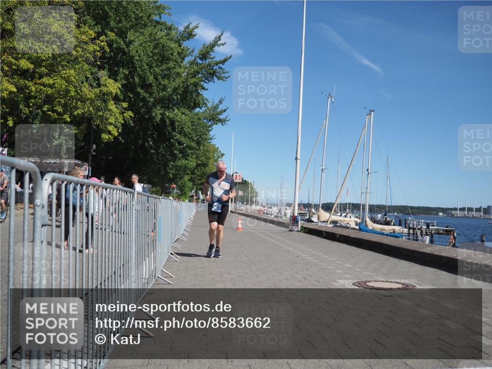 17.08.2025 - KN Förde Triathlon 2025 KatJ http://msf.ph/oto/8583662 17.08.2025 12:40:57 Laufen 367 meine-sportfotos.de