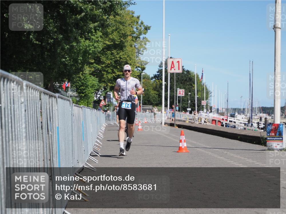 17.08.2025 - KN Förde Triathlon 2025 KatJ http://msf.ph/oto/8583681 17.08.2025 13:24:52 Laufen 408, 414 meine-sportfotos.de