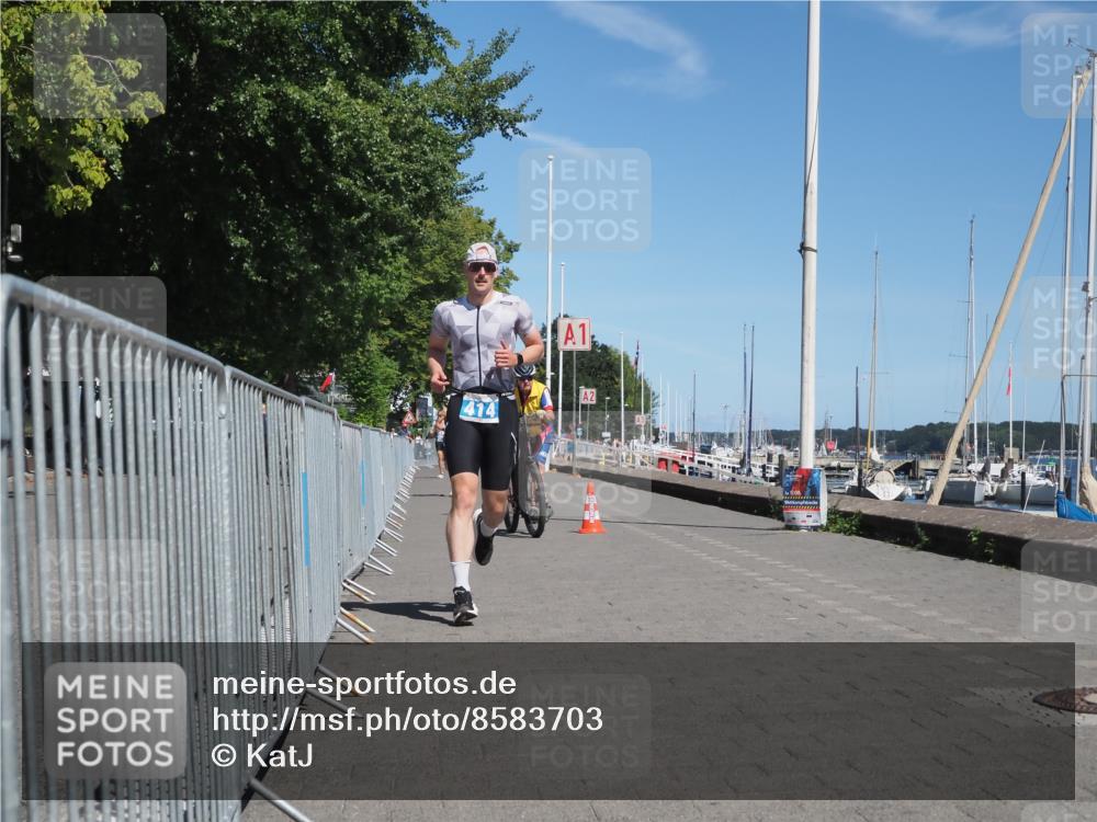 17.08.2025 - KN Förde Triathlon 2025 KatJ http://msf.ph/oto/8583703 17.08.2025 13:24:55 Laufen 408, 414 meine-sportfotos.de