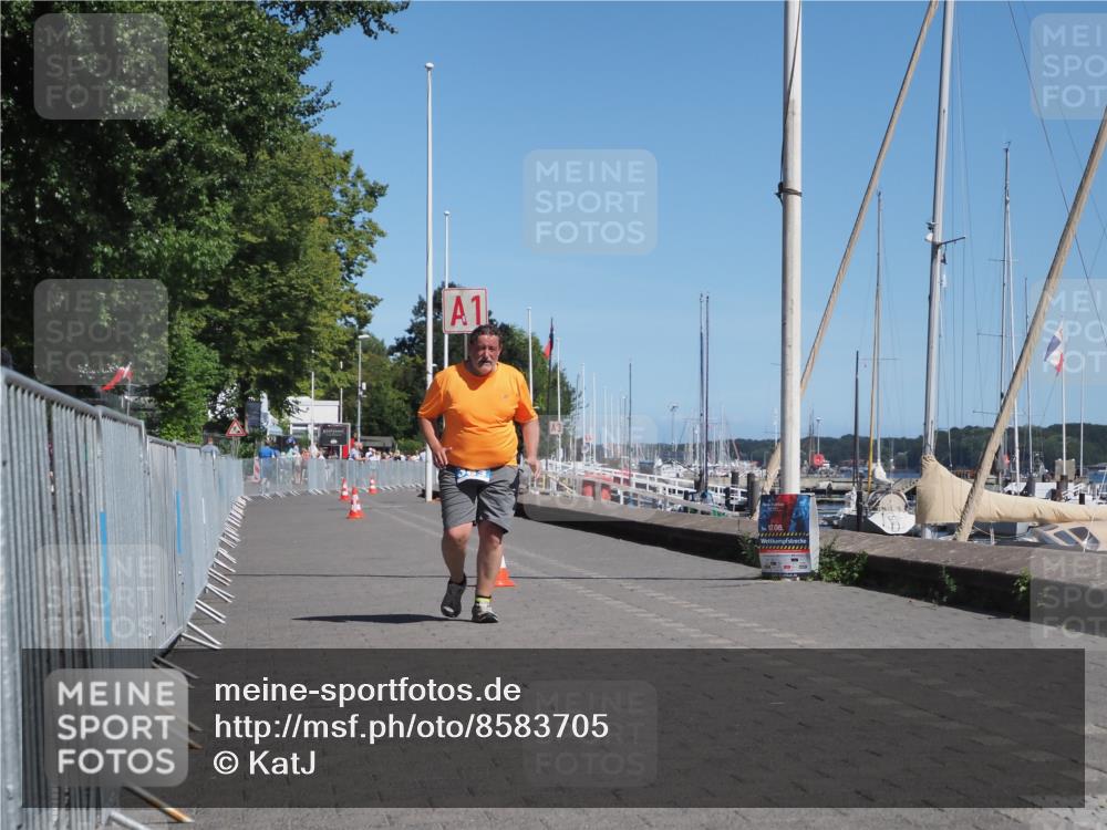 17.08.2025 - KN Förde Triathlon 2025 KatJ http://msf.ph/oto/8583705 17.08.2025 12:48:20 Laufen 363 meine-sportfotos.de
