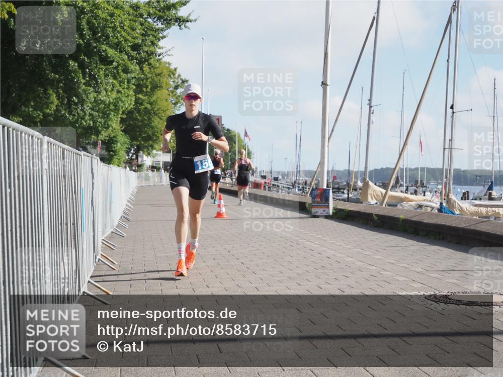 17.08.2025 - KN Förde Triathlon 2025 KatJ http://msf.ph/oto/8583715 17.08.2025 10:07:14 Laufen 150 meine-sportfotos.de