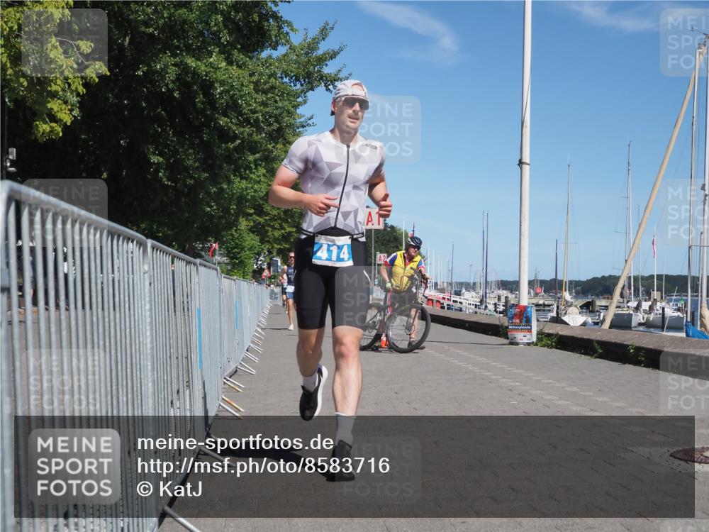 17.08.2025 - KN Förde Triathlon 2025 KatJ http://msf.ph/oto/8583716 17.08.2025 13:24:56 Laufen 408, 414, 419 meine-sportfotos.de