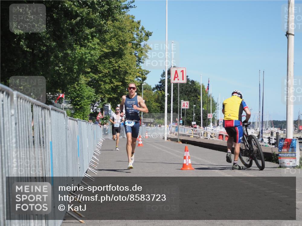 17.08.2025 - KN Förde Triathlon 2025 KatJ http://msf.ph/oto/8583723 17.08.2025 13:24:58 Laufen 408, 414, 419 meine-sportfotos.de