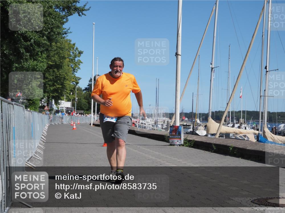 17.08.2025 - KN Förde Triathlon 2025 KatJ http://msf.ph/oto/8583735 17.08.2025 12:48:24 Laufen 363 meine-sportfotos.de