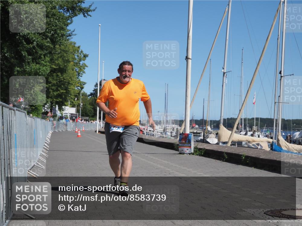 17.08.2025 - KN Förde Triathlon 2025 KatJ http://msf.ph/oto/8583739 17.08.2025 12:48:24 Laufen 363 meine-sportfotos.de