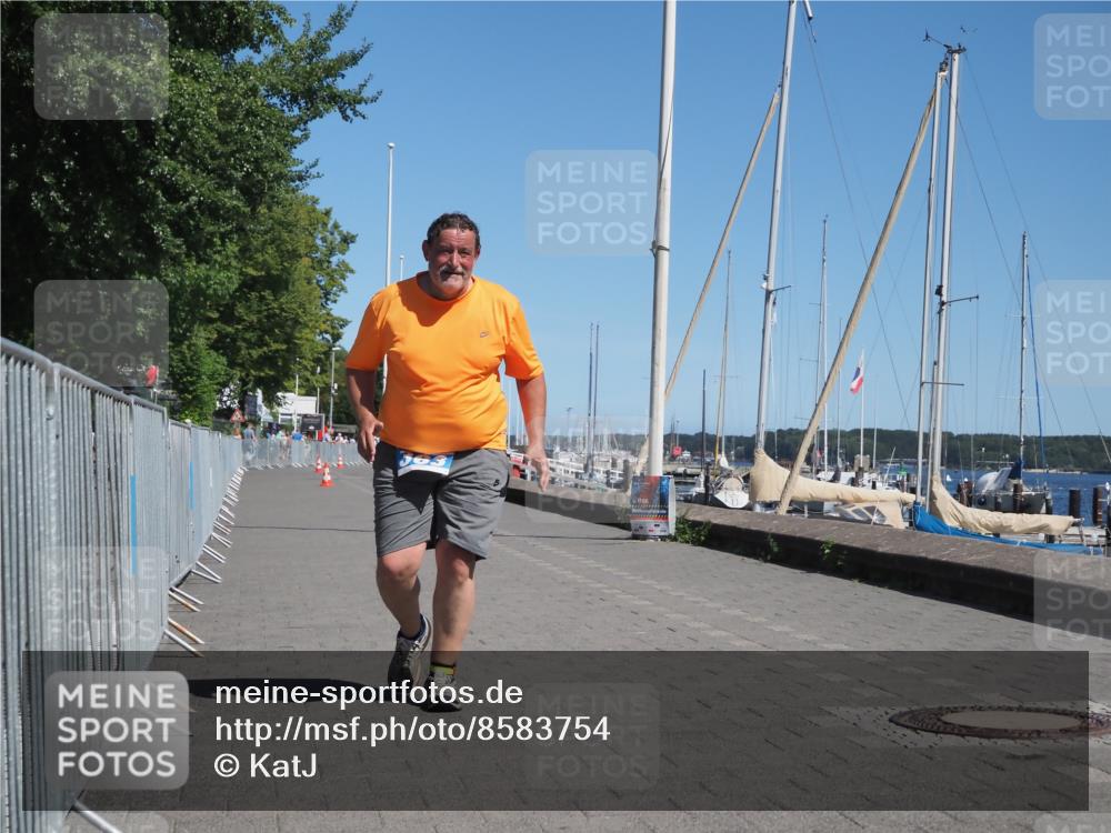 17.08.2025 - KN Förde Triathlon 2025 KatJ http://msf.ph/oto/8583754 17.08.2025 12:48:25 Laufen 363 meine-sportfotos.de