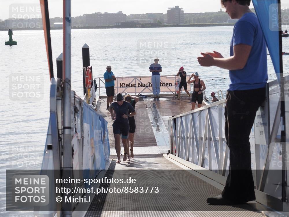 17.08.2025 - KN Förde Triathlon 2025 MichiJ http://msf.ph/oto/8583773 17.08.2025 09:22:01 Schwimmen 212, 215, 244, 210, 212, 213, 215, 224, 242 meine-sportfotos.de